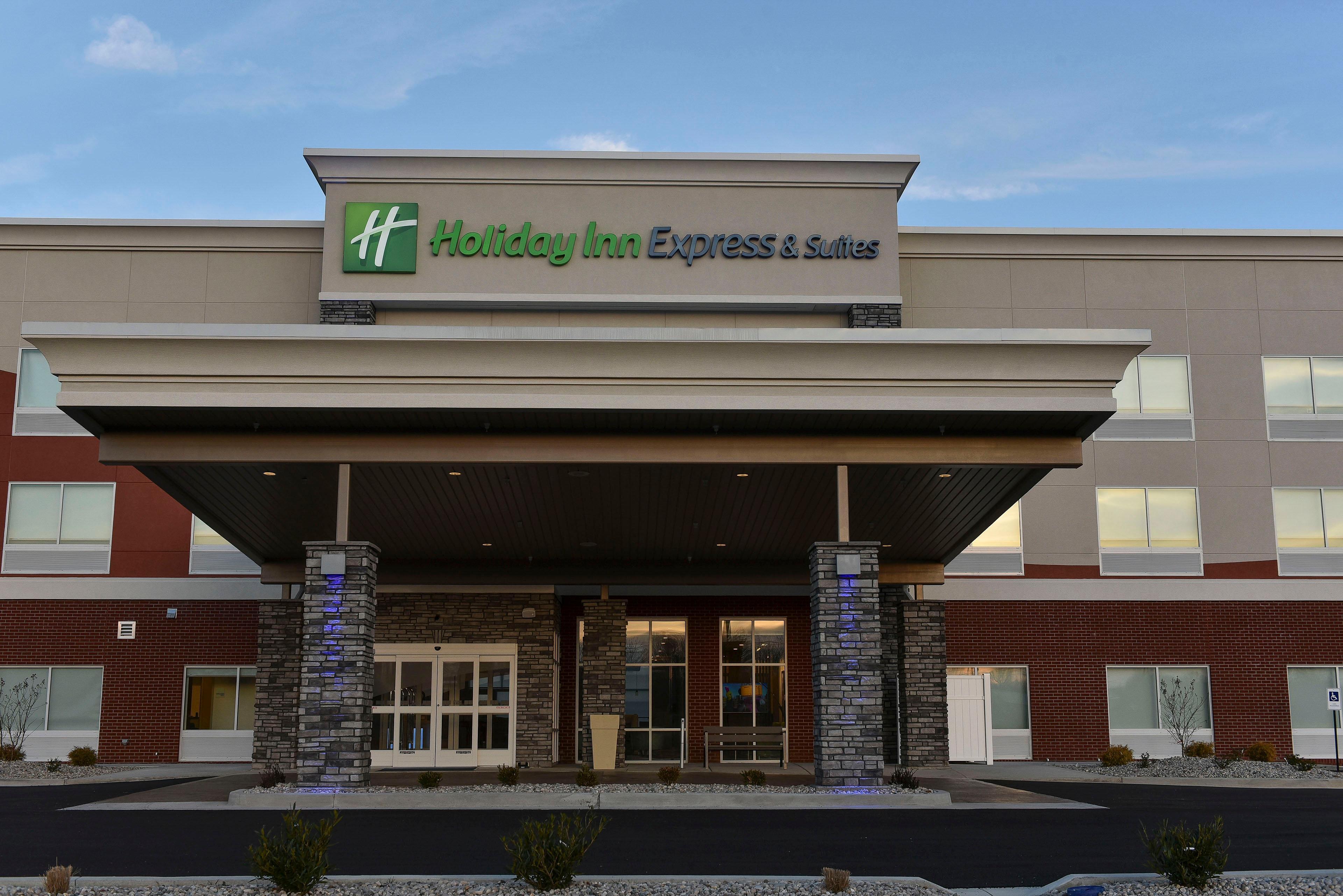 Holiday Inn Express & Suites - Madisonville By Ihg מראה חיצוני תמונה