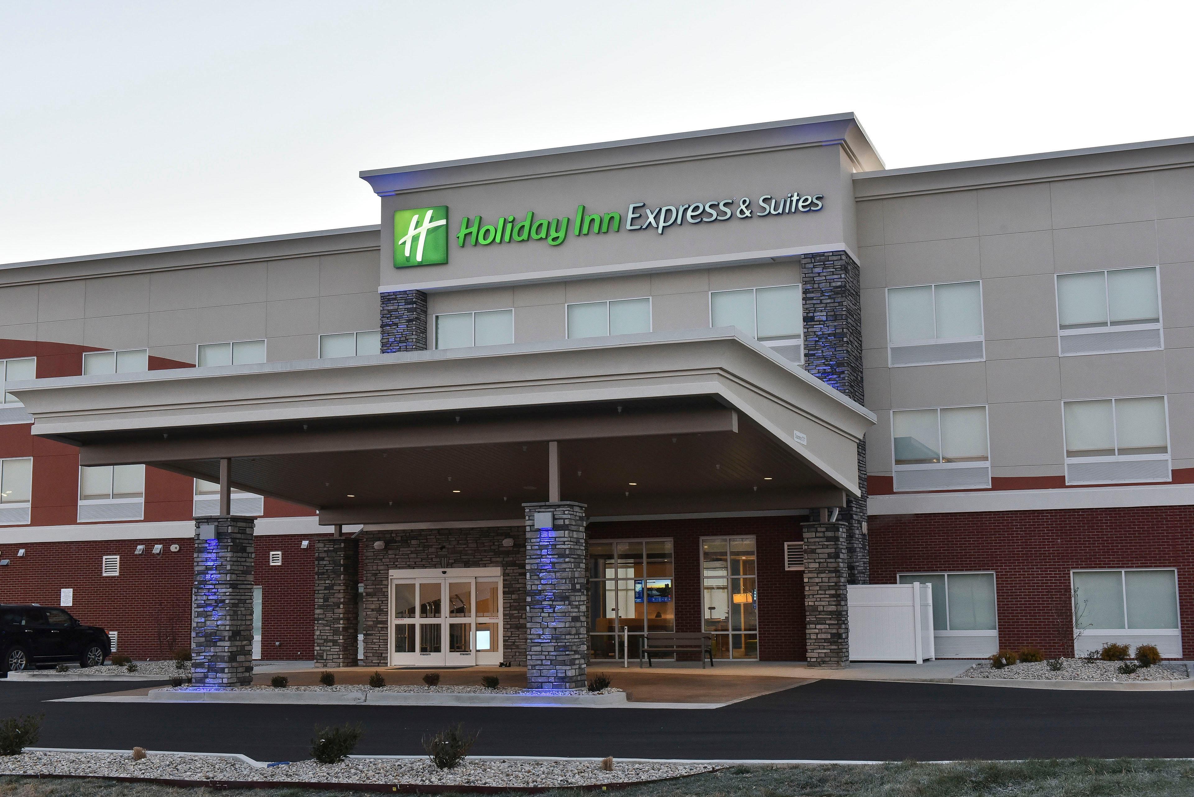 Holiday Inn Express & Suites - Madisonville By Ihg מראה חיצוני תמונה